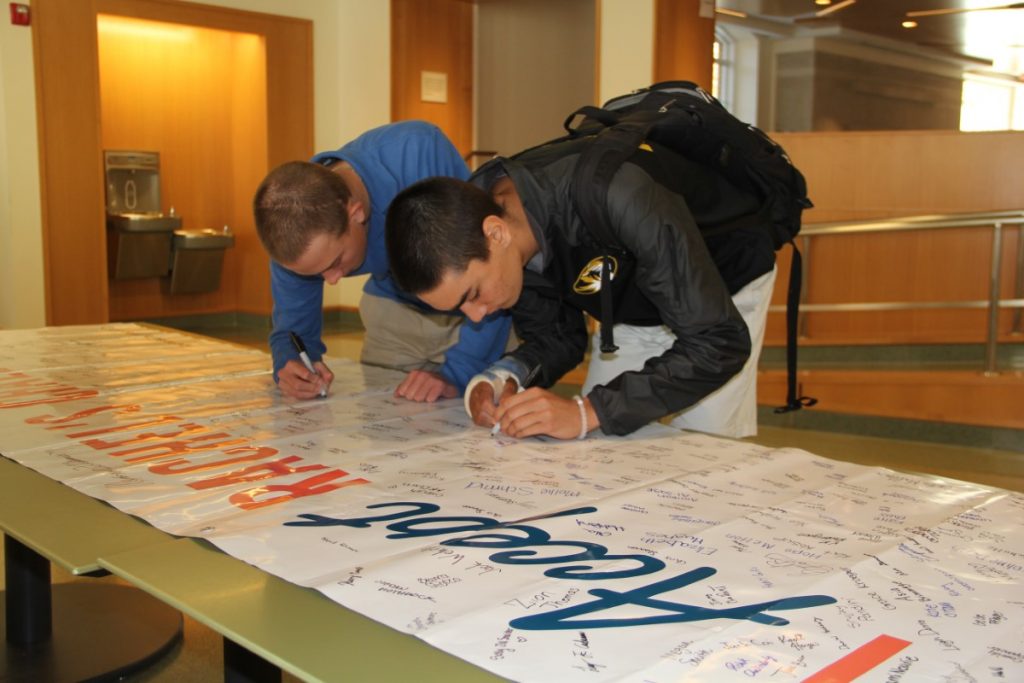 Students sign Rachel's Challenge