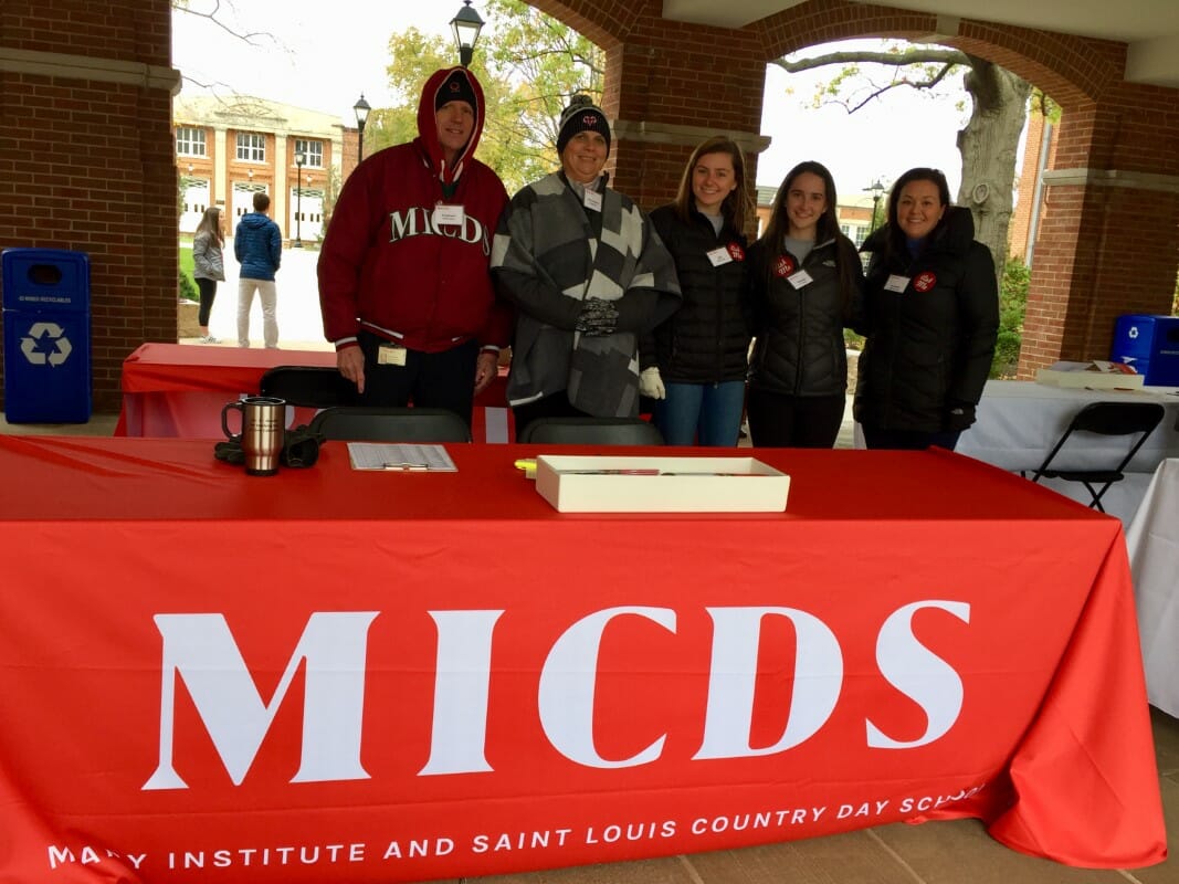 MICDS welcomes prospective families in the Breezeway