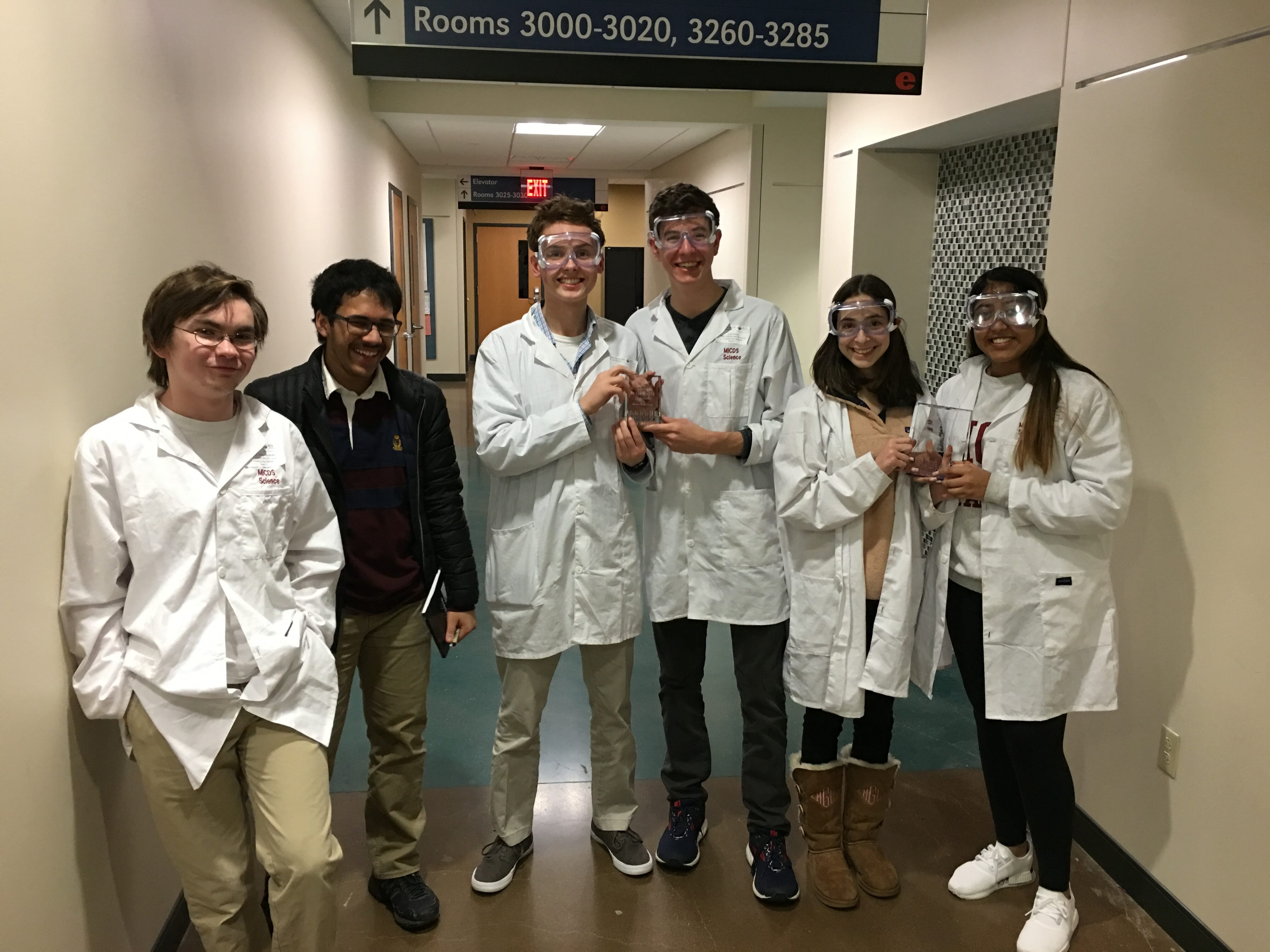MICDS AP Chemistry Students Participate in Battle of the Burets.