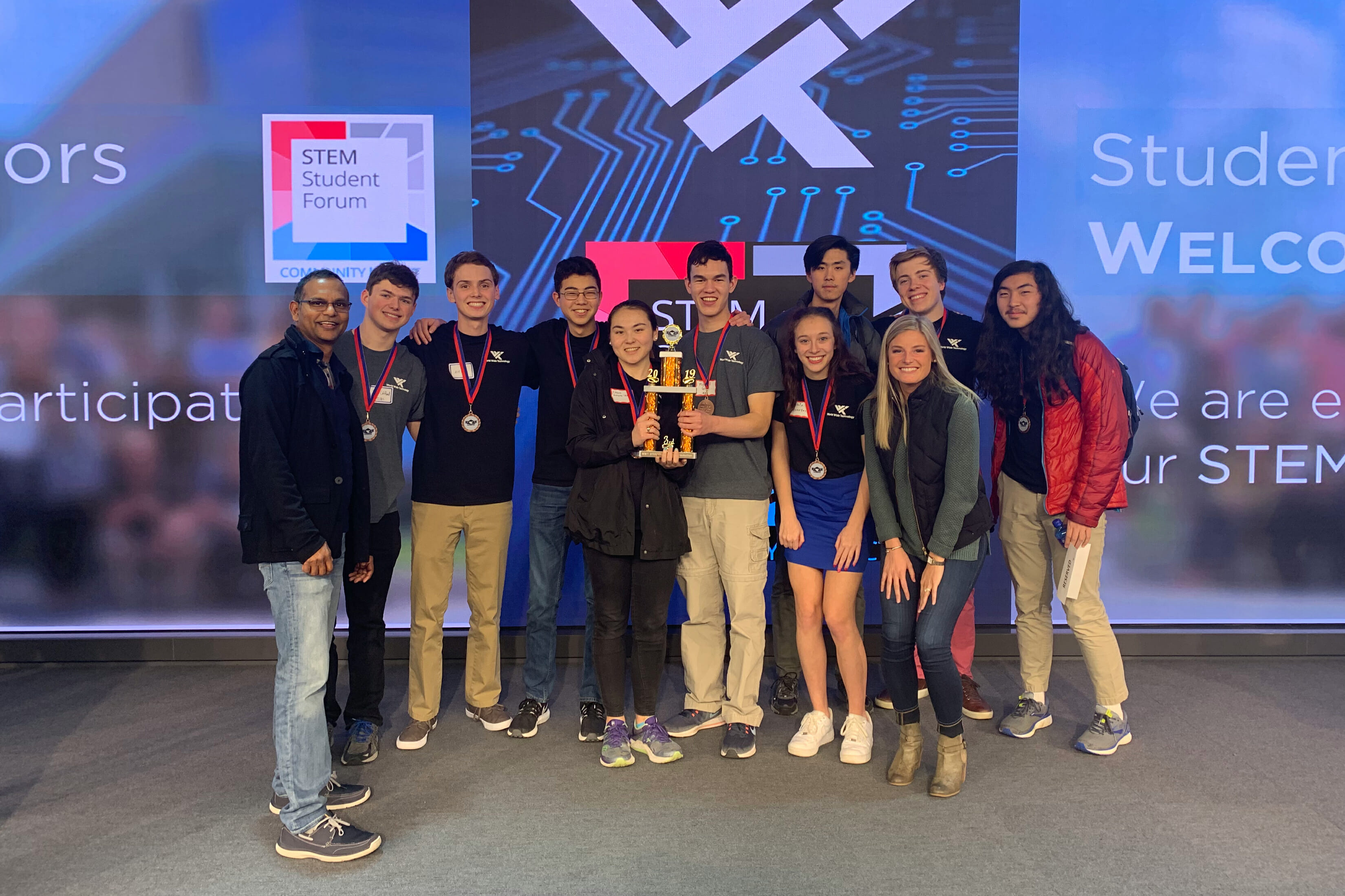 MICDS coders earn 3rd place at World Wide Technology Hackathon.