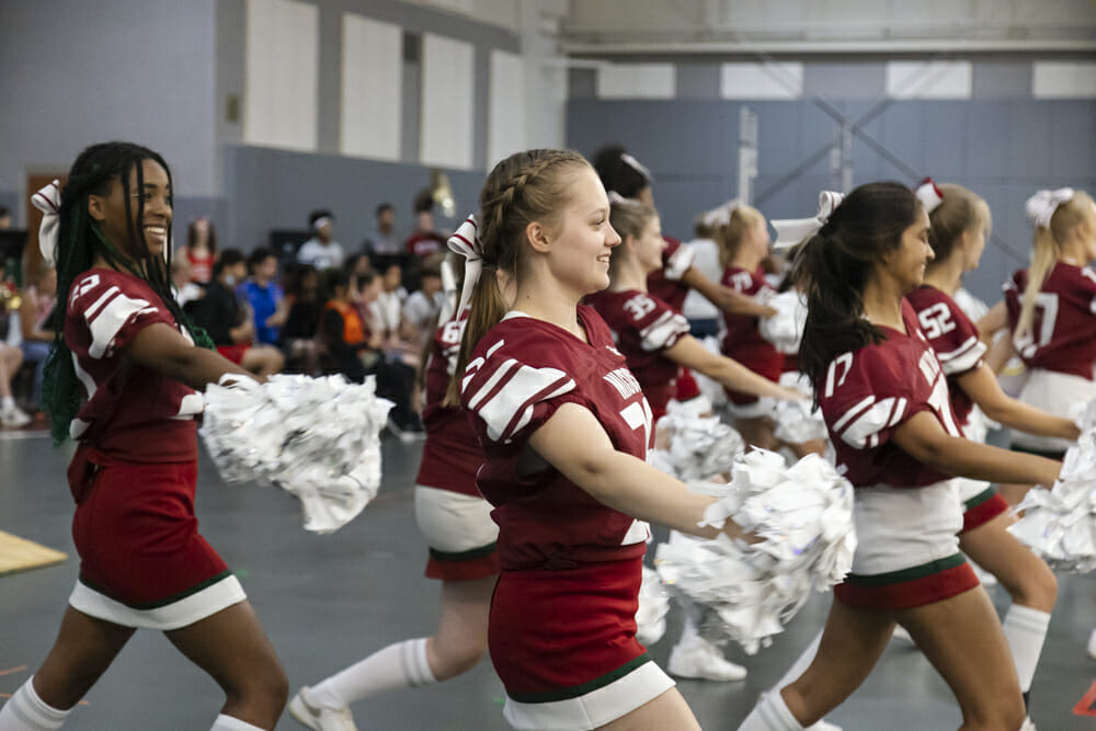 Mac-Hi cheerleaders R-A-L-L-Y in the classroom, News